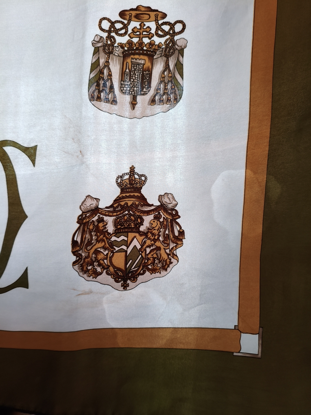 AUTHENTICATED 🤎 CARTIER Paris 35" x 33.5" Vintage Silk Scarf COA - Picture 7 of 14